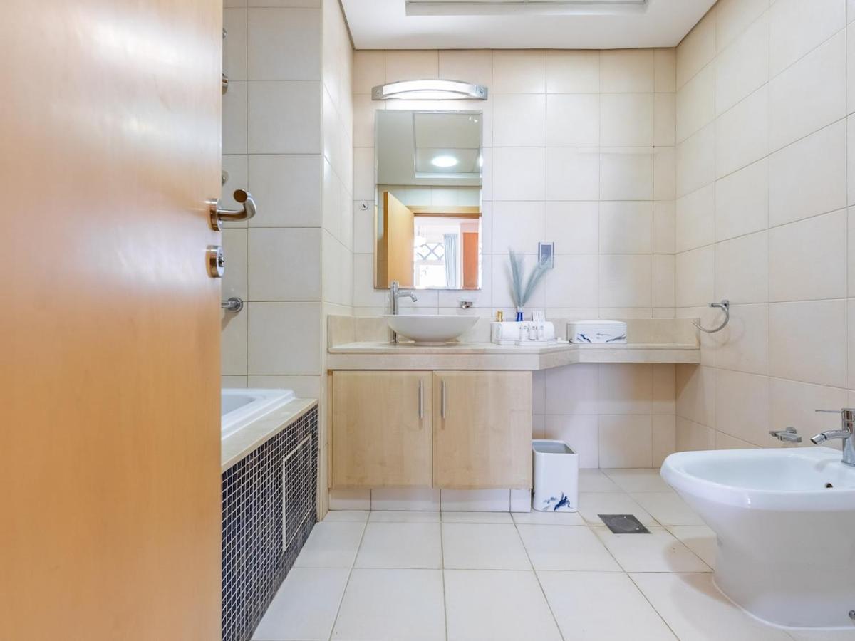 Apartment Beachfront Sea View 1br-jash Falqa- Palm Jumeirah