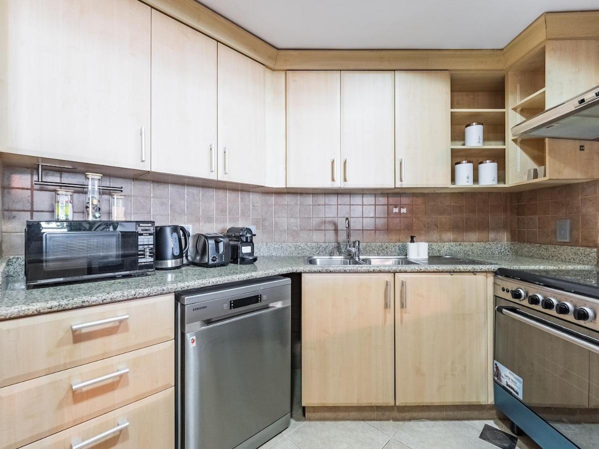 Beachfront Sea View 1br-jash Falqa- Palm Jumeirah * Dubai